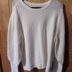 Women's A New Day pull over sweater. White xl.